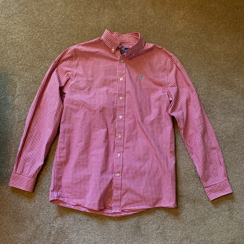 Red boys Vineyard Vine button down shirt size xl.